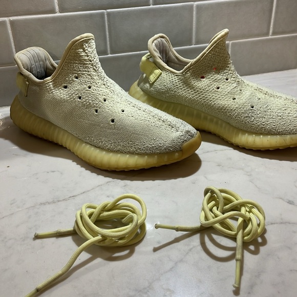 Used Yeezy 350 V2 Butters - Picture 2 of 7